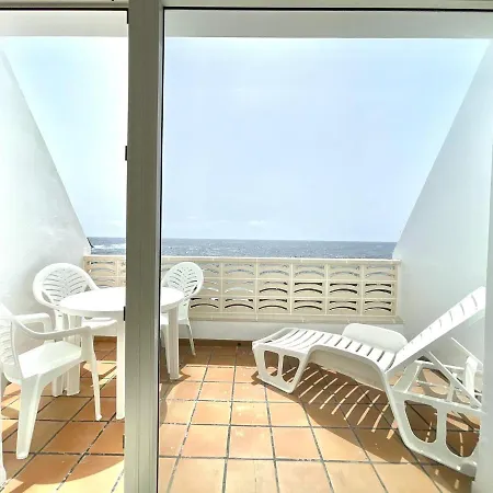 Apartamento De 1 Dormitorio Frente Al Mar En Appartement *