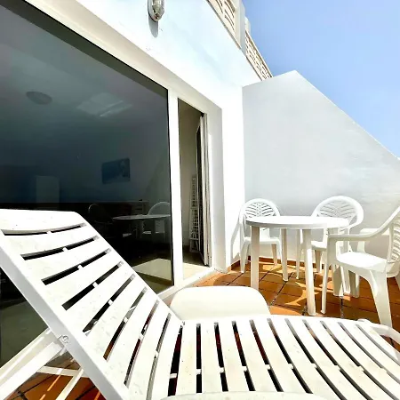 Apartamento De 1 Dormitorio Frente Al Mar En * Tamaduste