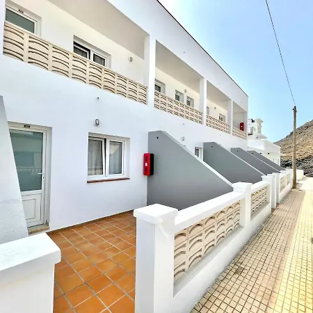 Apartamento De 1 Dormitorio Frente Al Mar En Tamaduste