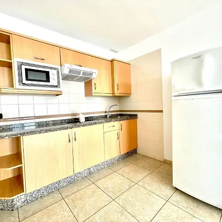 Apartamento De 1 Dormitorio Frente Al Mar En Appartement Tamaduste